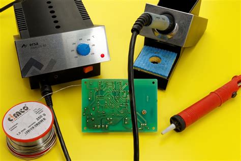 200+ Free Soldering & Circuit Board Images - Pixabay