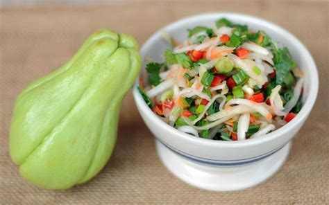 Recipe: Spicy Chayote Squash Slaw