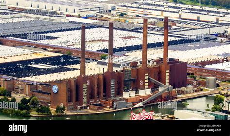 , Volkswagen AG in Wolfsburg with power plant Heizkraftwerk Wolfsburg ...