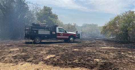 High temperatures and drought conditions fuel fires across North Texas - CBS DFW