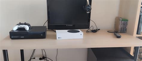 New gaming setup... : r/XboxSeriesS