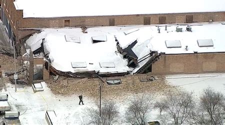 Heavy Snow Causes Rash of Roof Collapses - Facility Management Roofing ...