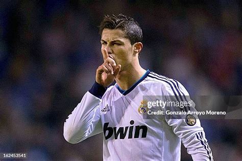 Cristiano Ronaldo Angry Photos and Premium High Res Pictures - Getty Images