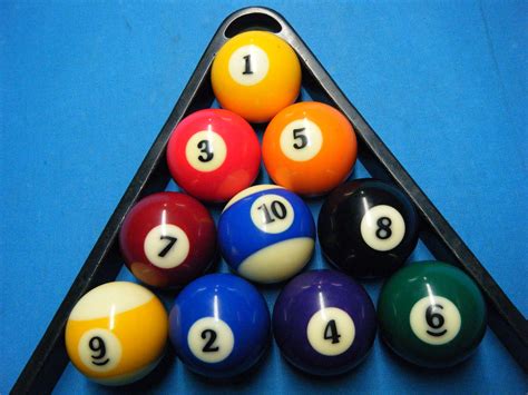 How to Rack Eight, Nine, & Ten Ball | by Ismael Fernandez | Leather Tip Cues | Apr, 2021 | Medium