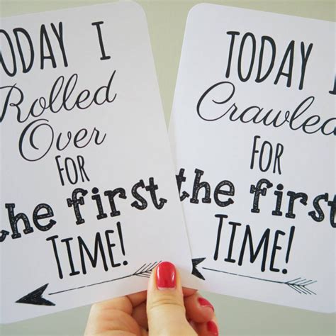 Classic Twin Baby Milestone Cards. Gender Neutral Design. - Etsy