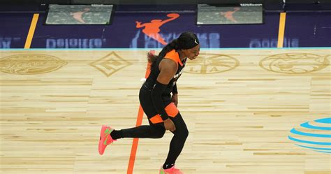 Video: Arike Ogunbowale Wins 2024 WNBA All-Star MVP with Record-Setting 34-Point Game | News ...