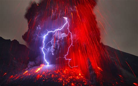 Volcanic Lightning Wallpaper (64+ images)