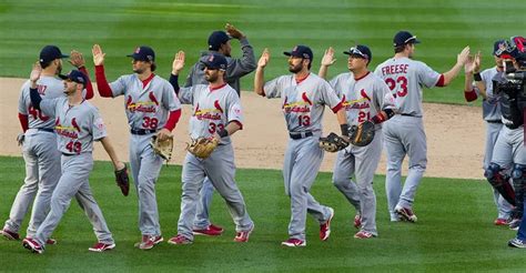 Bill Would Make the Cardinals the Official MLB Team of Missouri (Suck ...