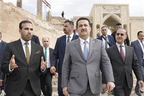 PM Visits Al-Nabi Yunus Mosque and the Great Mosque of Al-Nuri in Mosul ...