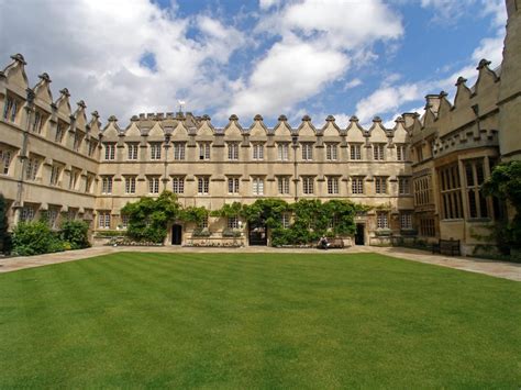 Jesus College, Oxford - Simple English Wikipedia, the free encyclopedia