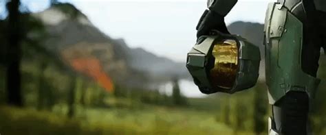 Master Chief Returns to the Fight in 'Halo Infinite'