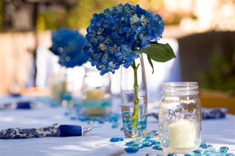 DIY Blue Hydrangea Centerpieces