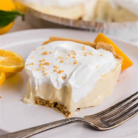 No Bake Lemon Icebox Pie - Bowl Me Over