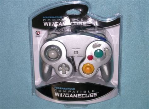 Gamecube Controller Silver (New) - Retro vGames