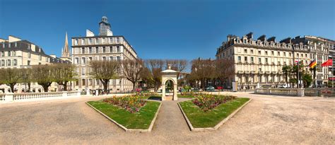 Visiting Pau in the Pyrenees of Southern France