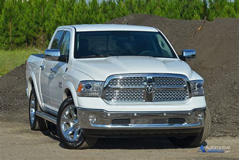 2015 RAM 1500 Laramie Crew Cab V6 4×2 Review & Test Drive : Automotive Addicts