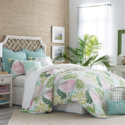 The Southern Tide Tropical Retreat Comforter Set adds island style to any bedroom with a vibrant ...