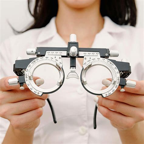 A Typical Eye Exam | Iowa EyeCare