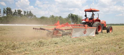 KUHN GA 4230 T, 4231 T Single-Rotor Rotary Rakes | KUHN