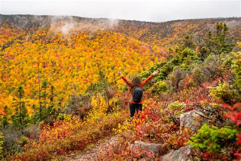 Guide to Experiencing Fall Colours on Cape Breton Island — DAVEY AND SKY