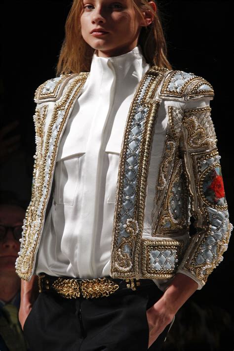 Balmain Fall 2012 Fashion Mode, Fashion Week, Runway Fashion, High Fashion, Fashion Show ...