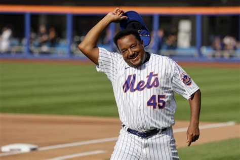 Pedro Martinez still haunted by 2006 on Mets Old-Timers' Day