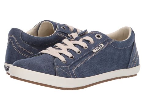 Taos Footwear Canvas Star (sage/blue Peace Print) Women's Lace Up Casual Shoes - Lyst