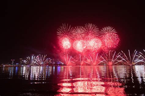 Australia Day celebrations draw thousands to South Perth Foreshore