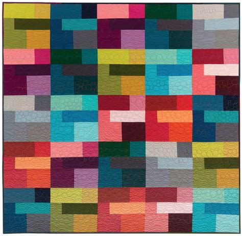 = free pattern = Colored Happy quilt by Valori Wells for Robert Kaufman | Kona cottons | Solid ...