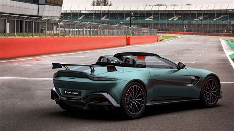 Aston Martin Vantage F1 Edition revealed – new Coupe and Roadster ...