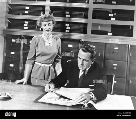 DEAD RECKONING, Humphrey Bogart, 1947 Stock Photo - Alamy