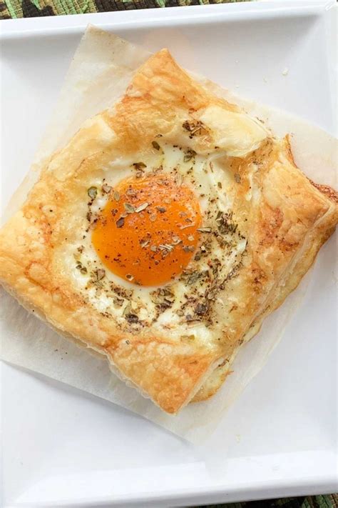 Super Easy Egg Puff Pastry Breakfast Tart - My Way To Cook Delicious And Simple Recipes.