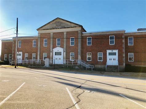 Jefferson County Courthouse in Hillsboro, Missouri. Paul Chandler ...