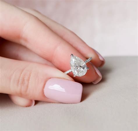 2.5 CT Pear Engagement Ring, Dainty Pear Wedding Ring