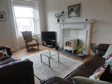 New! Brilliantly Positioned Townhouse Overlooking Market Square ...