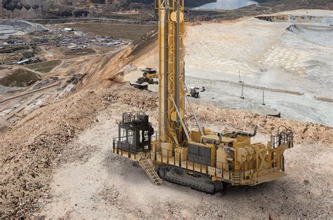 Caterpillar releases new blasthole rig for large-scale mining ...