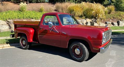 1979 Dodge D100 Truck Has ‘Vintage’ Written All Over It | Carscoops