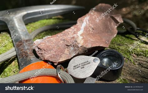 Rock Types Identify Using Hammer Break Stock Photo 2179741577 | Shutterstock