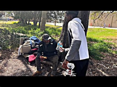 Giving Back To The Homeless (very emotional) - YouTube