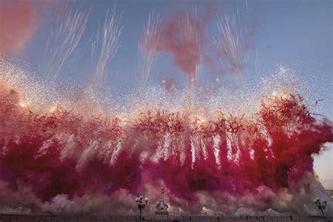 Fireworks as Art - Chinese Artist Cai Guo-Qiang is Painting with ...