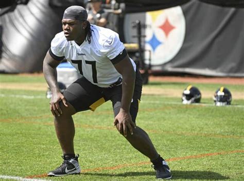 Broderick Jones Already Taking First Team Reps for Pittsburgh Steelers ...