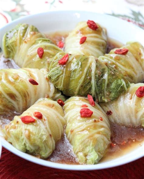 Chinese Cabbage Rolls | Claypot