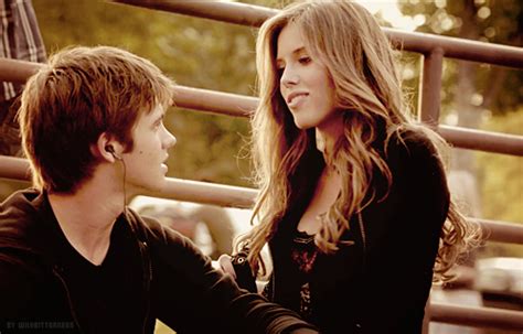 Jeremy..and vicki - The Vampire Diaries TV Show Photo (28160018) - Fanpop