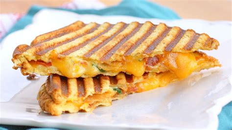 Loaded Baked Potato Grilled Cheese Sandwich Recipe - Tablespoon.com