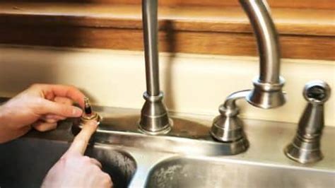 How To Fix A Leaky Kitchen Faucet