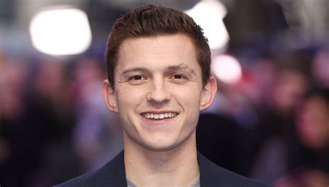 Tom Holland haircut: Everything You Need to Know - Human Hair Exim