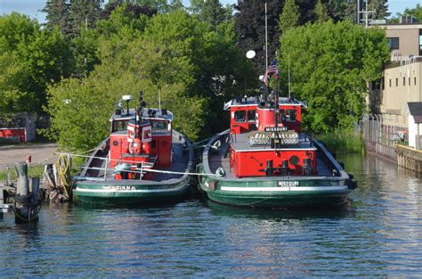 Photo Gallery Friday: Soo Locks Boat Tours Lighthouse Cruise - Travel the Mitten