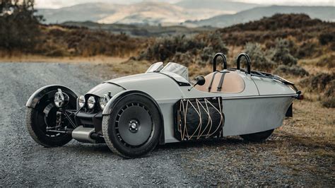 Morgan Super 3: The 3 Wheeler Has A Successor!