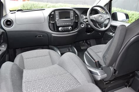 Aggregate more than 130 mercedes vito 9 seater interior super hot - tnbvietnam.edu.vn