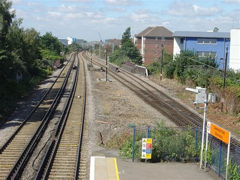 Caledonian Road and Barnsbury Station © Alan Murray-Rust cc-by-sa/2.0 :: Geograph Britain and ...